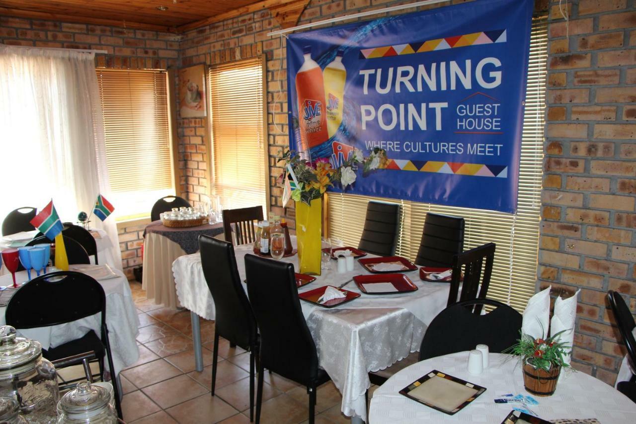 Turning Point Couette-café Le Cap